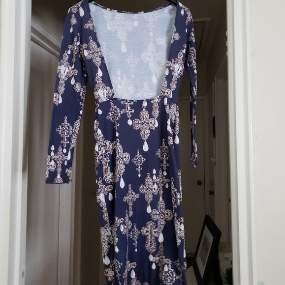 Backless bodycon dress - Picture 2 of 2